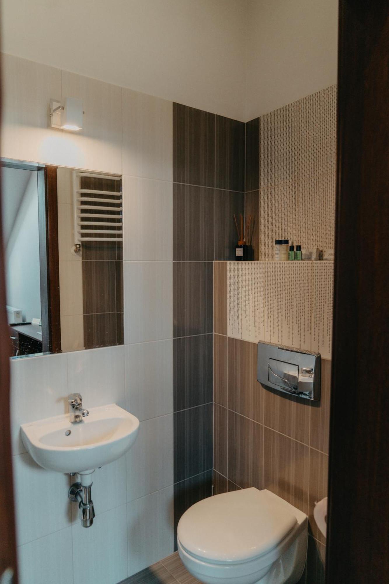 Bed and Breakfast De Facto Zambrow Exterior foto